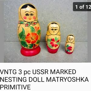~VTG/Primitive Matryoshka USSR 3pc Nesting Dolls~